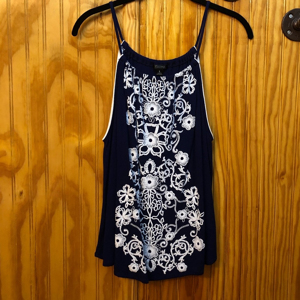 Timing Large Sleeveless Top!